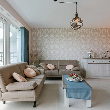 Апартаменты The Waves 